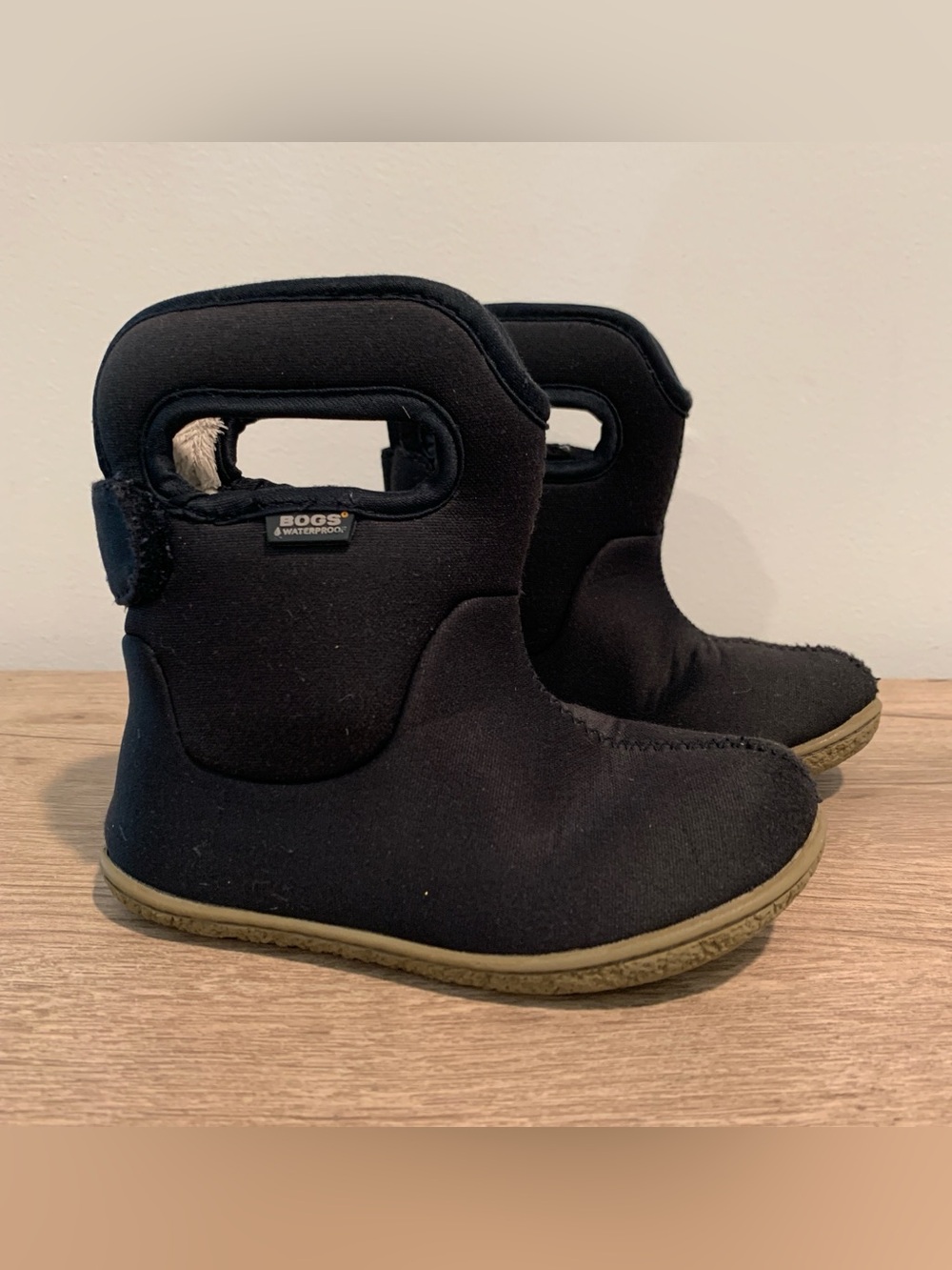 Baby Bogs Waterproof Boots – Boy or Girl Kids Size 9 / Euro 25 – Black